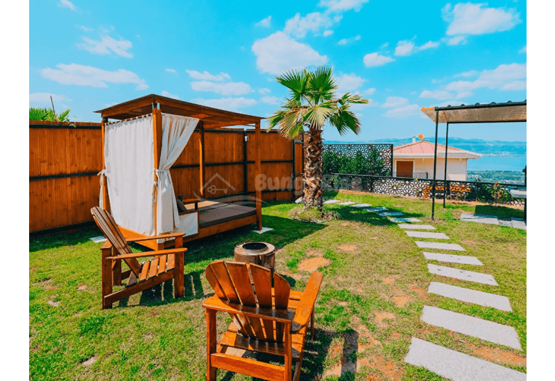 Sakarya Sapanca’da doğa içinde, jakuzili, şömineli ve havuzlu lüks bungalovlarda huzurlu, konforlu ve sürdürülebilir bir konaklama deneyimi BungaRise’da.